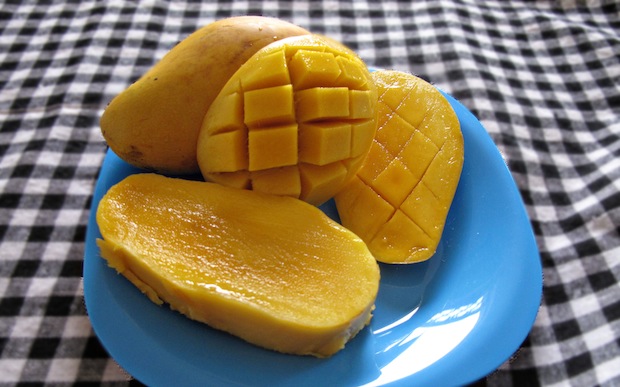 Mango Nasıl Yenir