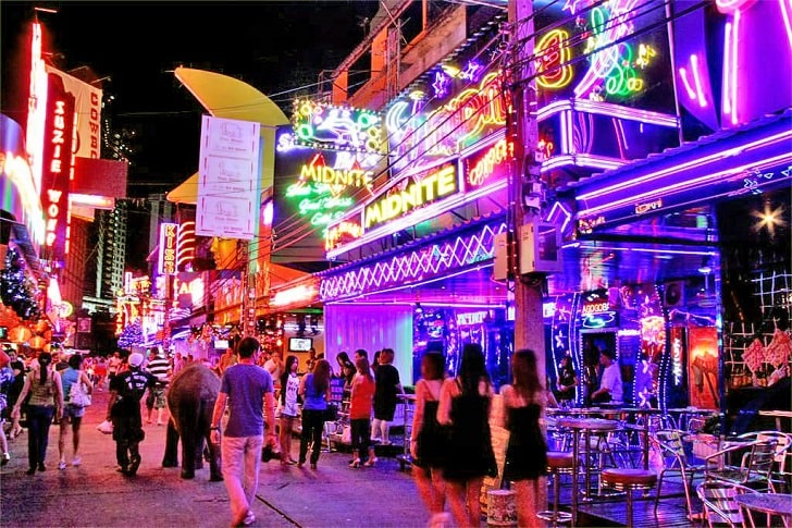 Bangkok Gece Hayatı: En İyi Barlar, Gece Kulüpleri